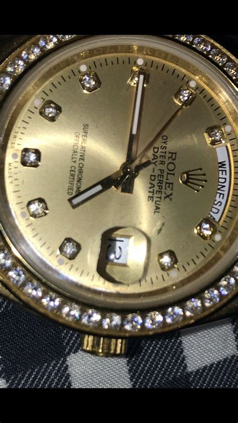 Rolex 72200 18k .